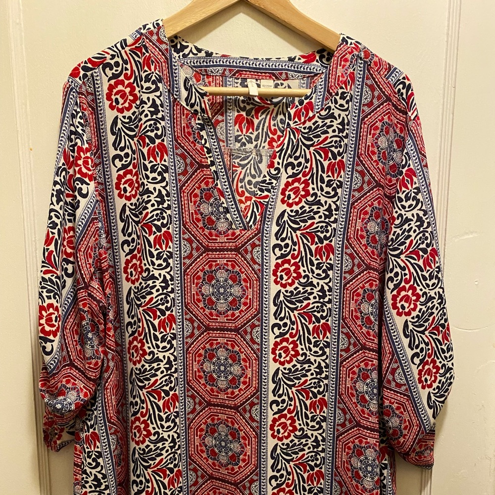 Red/navy blouse